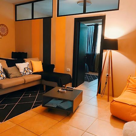 City Central Amazona Appartment Tirana Kültér fotó